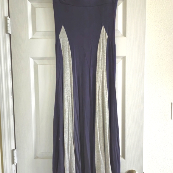 New  Blue Maxi Skirt.. - Picture 1 of 3